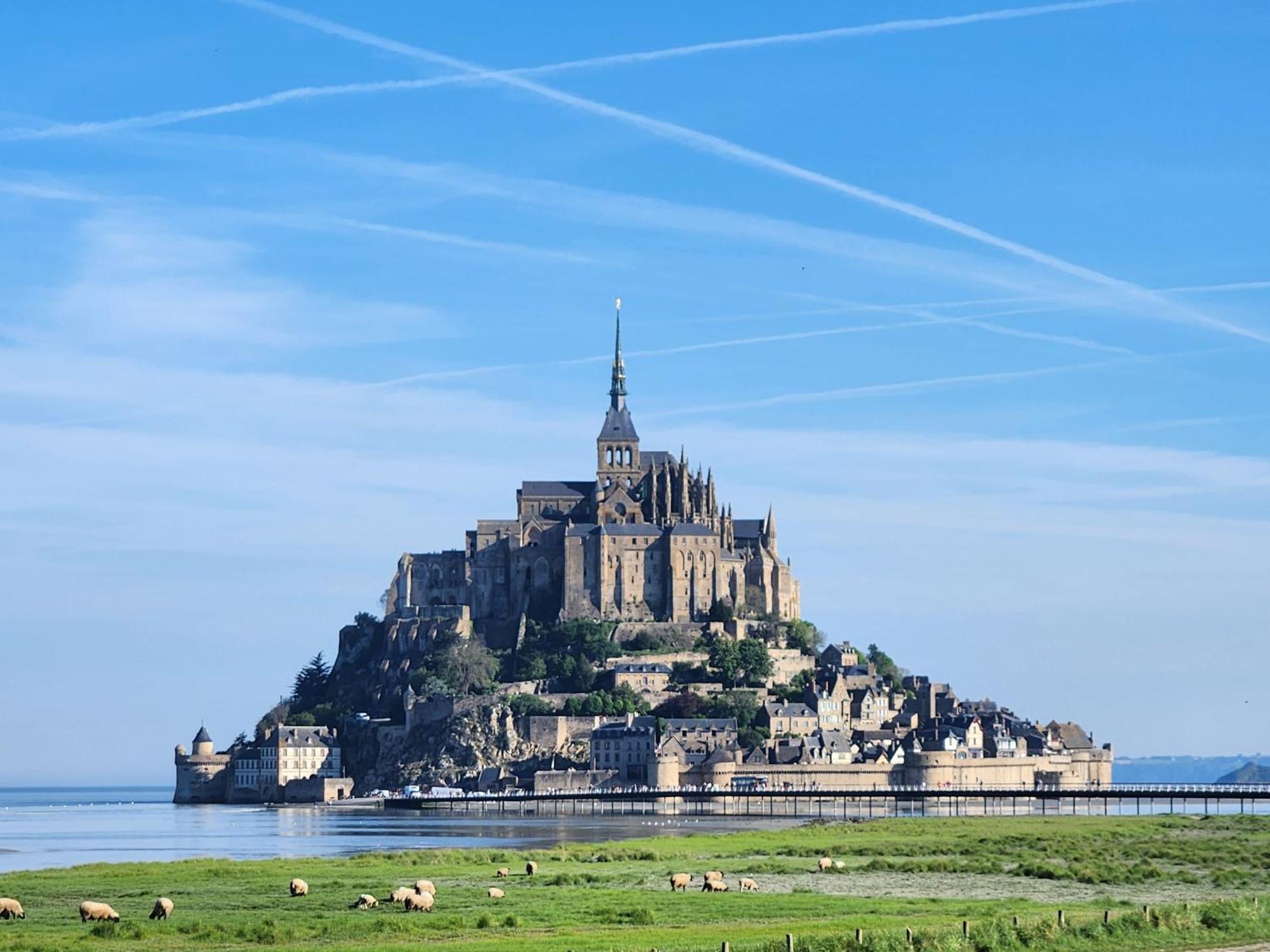 Maison Au Calme, Idealement Situee Au Centre Du Cotentin Villa Le Dezert Luaran gambar