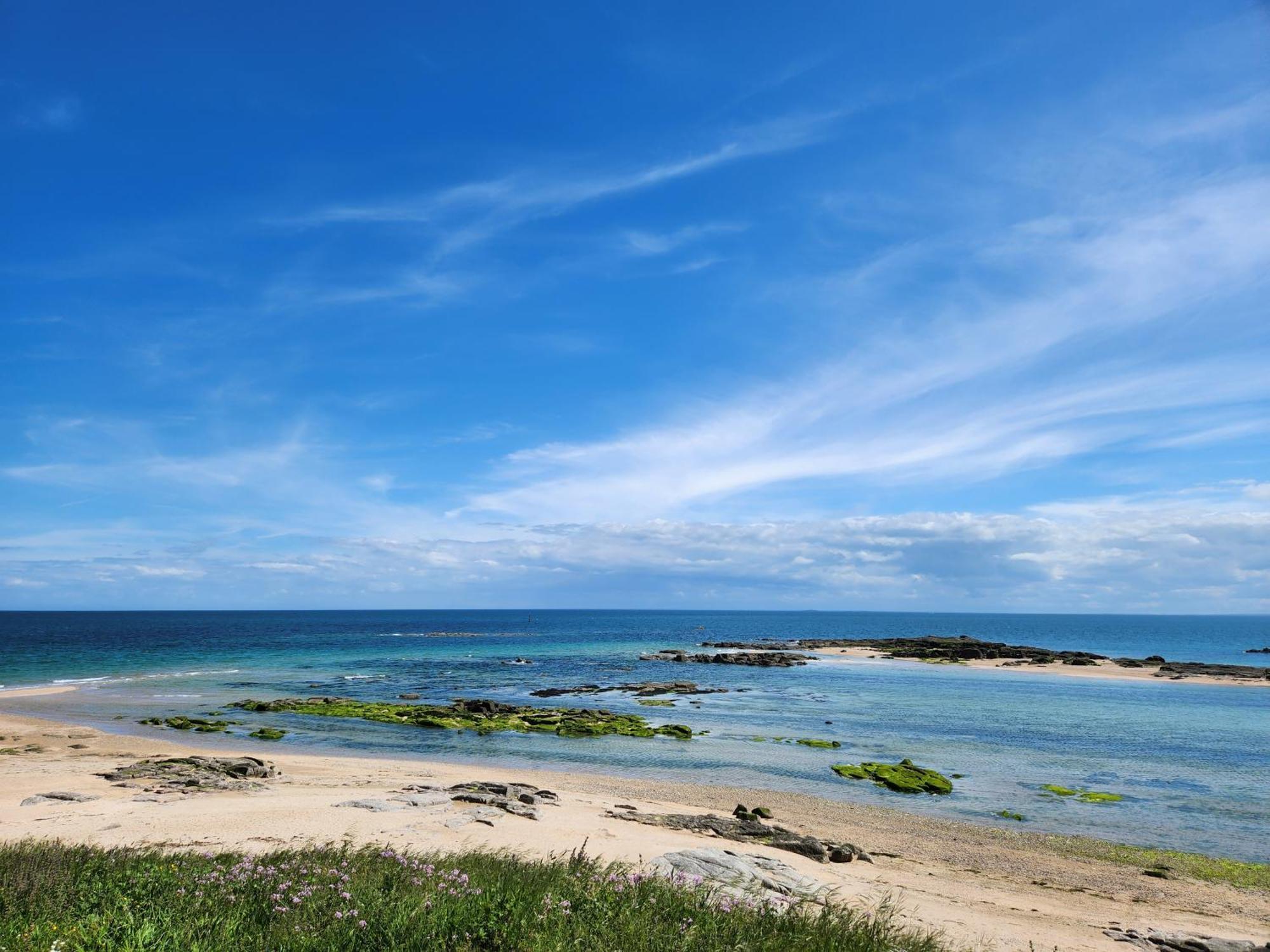 Maison Au Calme, Idealement Situee Au Centre Du Cotentin Villa Le Dezert Luaran gambar